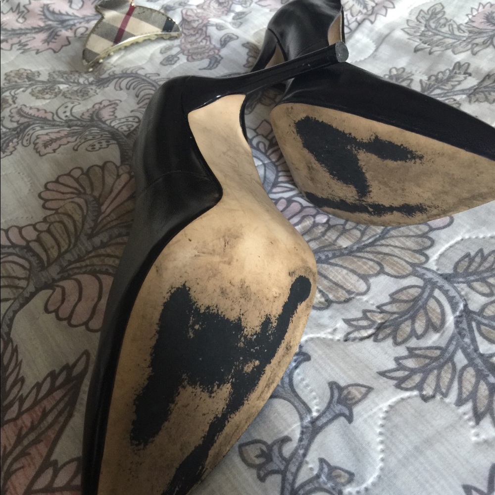 Shoes - Picture 5 of 6